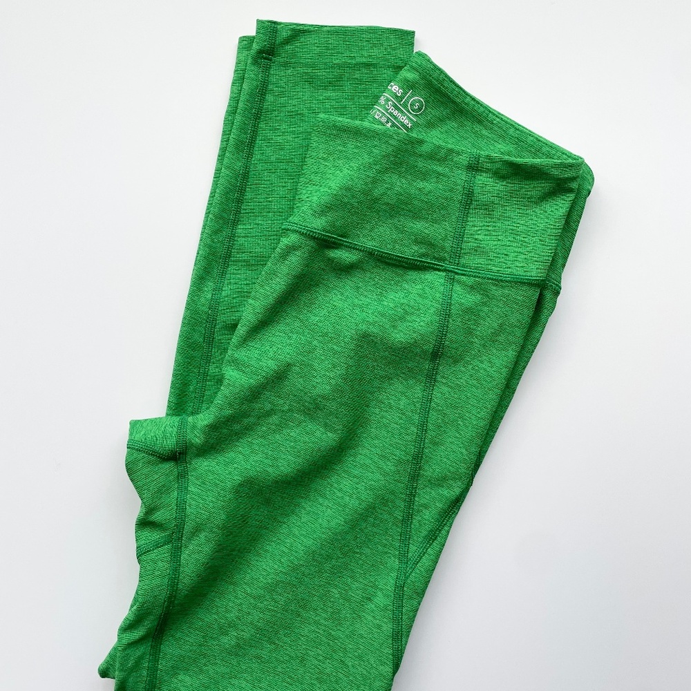 OV grass green warmup leggings